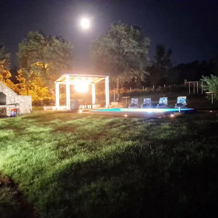 Marie With Pool, Two Bedrooms For 4+2kids Βίλα Cavoglave